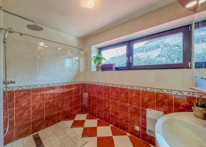 Herz Der Tauern Dom wakacyjny